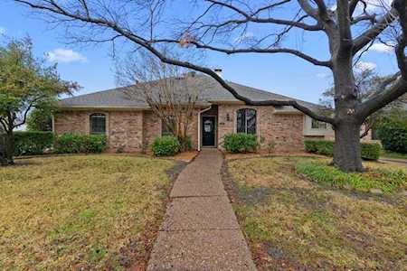 622 Stone Canyon Drive Irving, TX 75063