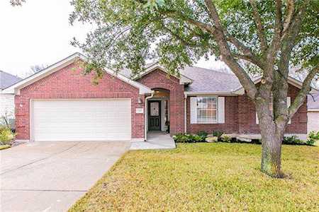 303 Plumbago Dr Pflugerville, TX 78660