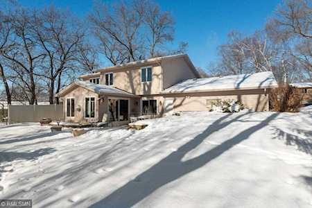 110912 Von Hertzen Circle Chaska, MN 55318