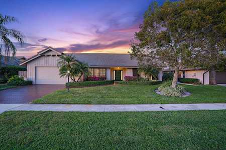 12977 La Rochelle Circle Palm Beach Gardens, FL 33410