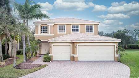 7393 Via Luria Lake Worth, FL 33467