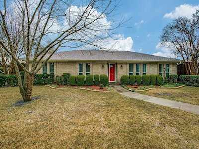 2016 Northcrest Drive Plano, TX 75075