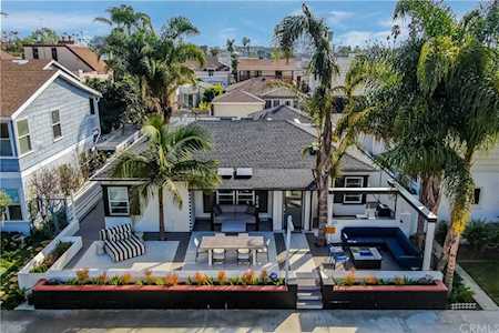 264 Ravenna Drive Long Beach, CA 90803