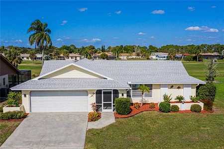 88 Oakland Hills Place Rotonda West, FL 33947