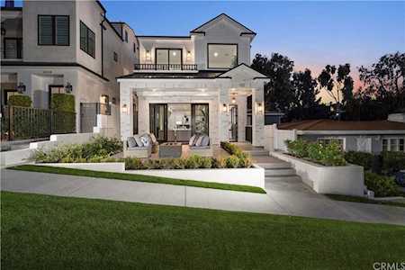 402 Heliotrope Avenue Corona Del Mar, CA 92625