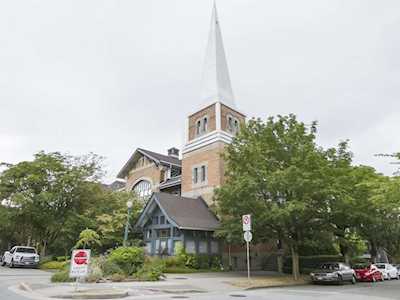 2525 Quebec Street #506 Vancouver, BC V5T 4R5