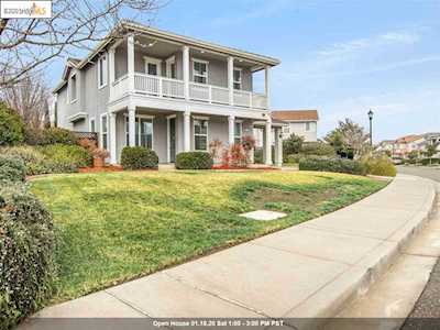 7036 Geranium Dr. Oakley, CA 94561