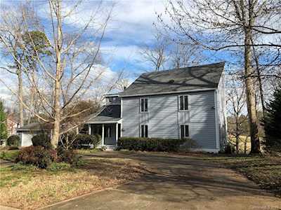 7917 Serendipity Ln Charlotte, NC 28277