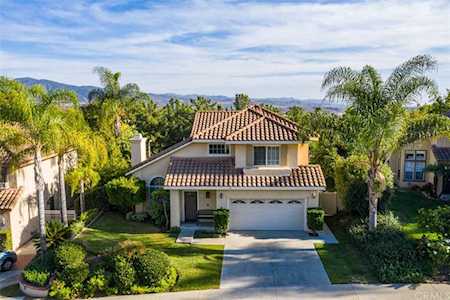 28 Las Castanetas Rancho Santa Margarita, CA 92688
