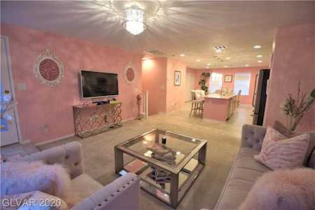 9050 Tropicana Ave #1057 Las Vegas, NV 89147