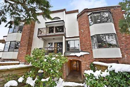 1775 W 10th Avenue #106 Vancouver, BC V6J 2A4