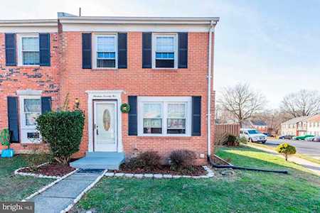 1975 Mayflower Dr Woodbridge, VA 22192