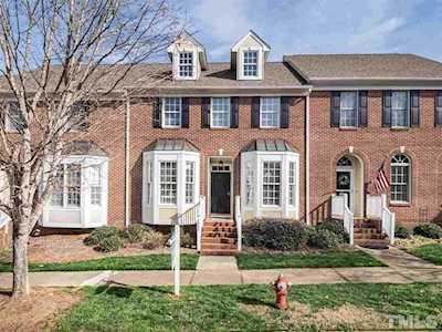4857 Linksland Drive Holly Springs, NC 27540