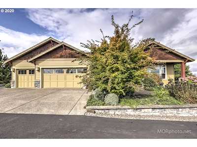 25852 SW Vanderschuere Rd Hillsboro, OR 97123