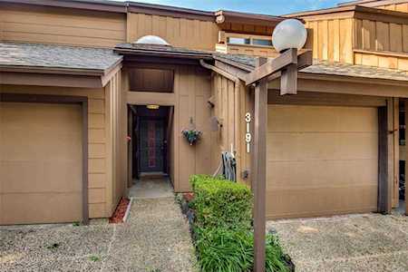 3191 Golden Oak Farmers Branch, TX 75234