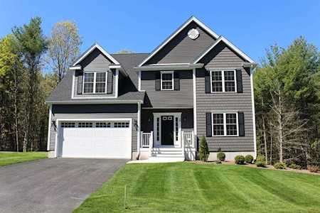 28 Bolkum Lane Attleboro, MA 02703