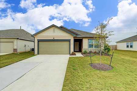1093 Spindletree Ln Brookshire, TX 77423