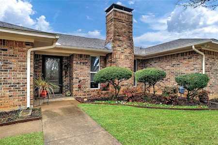 2207 Highland Park Drive Denison, TX 75020