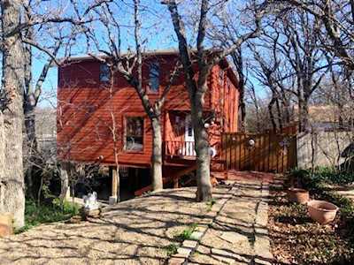206 Tharp Drive Highland Village, TX 75077