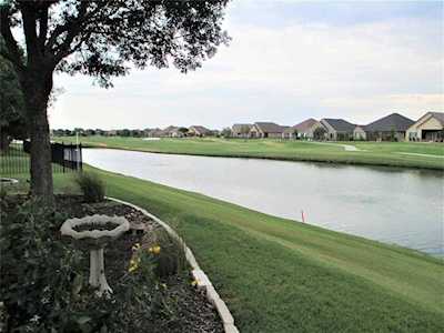 9509 Grandview Drive Denton, TX 76207