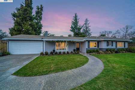 10 Arbolado Drive Walnut Creek, CA 94598