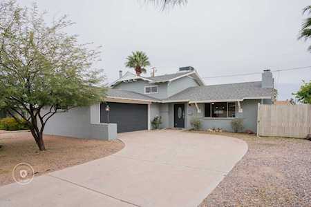 3907 E Becker Lane Phoenix, AZ 85028