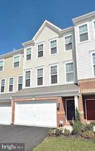 41828 Apatite Square Aldie, VA 20105
