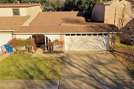 1706 Willow Lane Euless, TX 76039