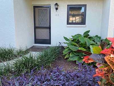 1211 Capri Isles Boulevard Venice, FL 34292