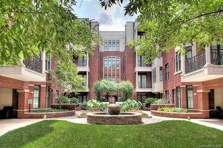 2810 Selwyn Ave Charlotte, NC 28209