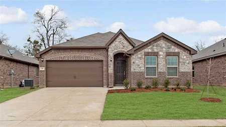 301 High point Way Justin, TX 76247