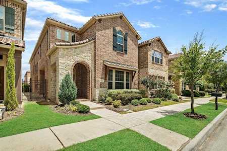6666 Deleon Street Irving, TX 75039