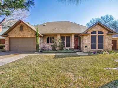 313 Creekside Drive Keller, TX 76248
