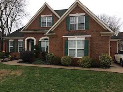 1140 Blake Ct Murfreesboro, TN 37130