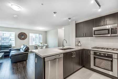 3133 Riverwalk Avenue #321 Vancouver, BC V5S 0A7