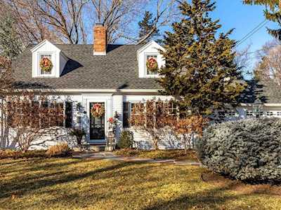 15 Canterbury Road Winchester, MA 01890