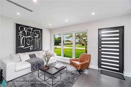 648 Anchorage Dr North Palm Beach, FL 33408