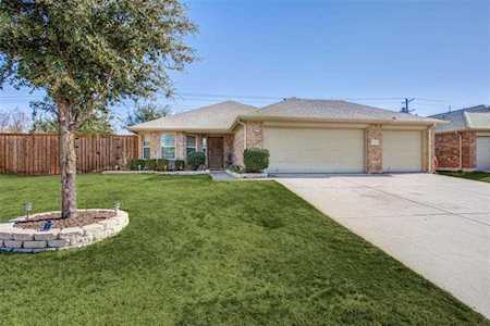 4104 Lone Star Lane Denton, TX 76210