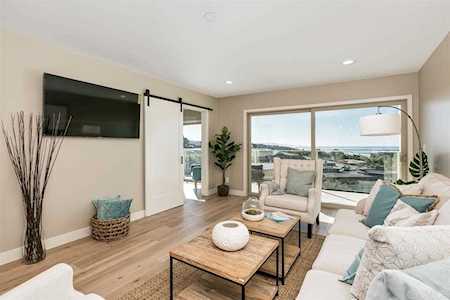 640 W Solana Circle #23 Solana Beach, CA 92075