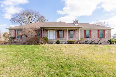 305 Wade Rd Mt Washington, KY 40047