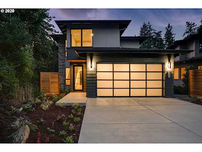 667 Lake Bay Ct Lake Oswego, OR 97034