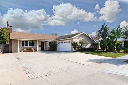 16042 Aria Circle Huntington Beach, CA 92649