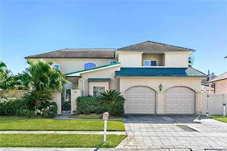 429 Rue De La Rivere Kenner, LA 70065