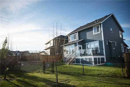 21 Williamstown Park NW Airdrie, AB T4B 3Y4
