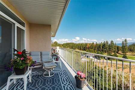2377 Shannon Woods Drive West Kelowna, BC V4T2L8