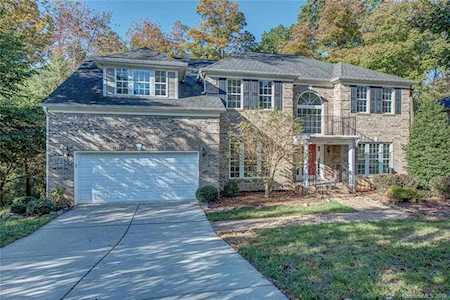 3027 Greenmont Circle Belmont, NC 28012