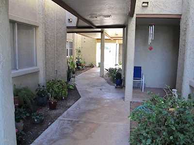 6943 E Earll Drive #4 Scottsdale, AZ 85251