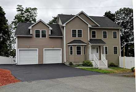 21 Navarro Circle Medford, MA 02155
