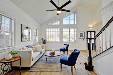 1701 Bauerle Ave Austin, TX 78704
