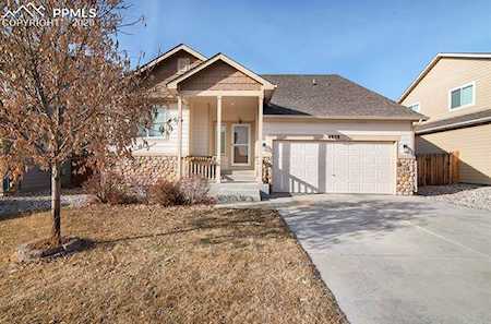 4858 San Amels Way Colorado Springs, CO 80911